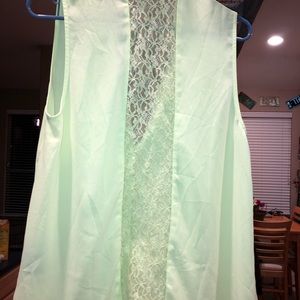 Woman’s summer top